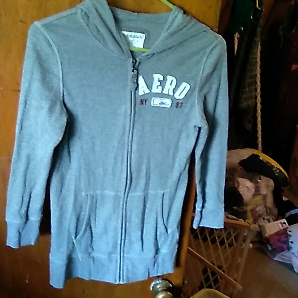 Half sleeve hoodie